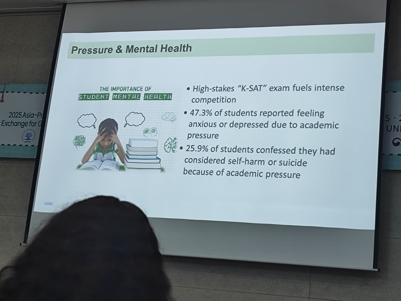 Materi utama hari ini adalah tentang Adjusting to Korean School Mindset and Emotional Readiness. Dari sesi ini saya semakin paham mengapa sistem pendidikan Korea dikenal maju dan menghasilkan generasi yang cerdas. Di sini, para siswa memiliki semangat belajar yang luar biasa—bahkan dikenal dengan istilah education fever.