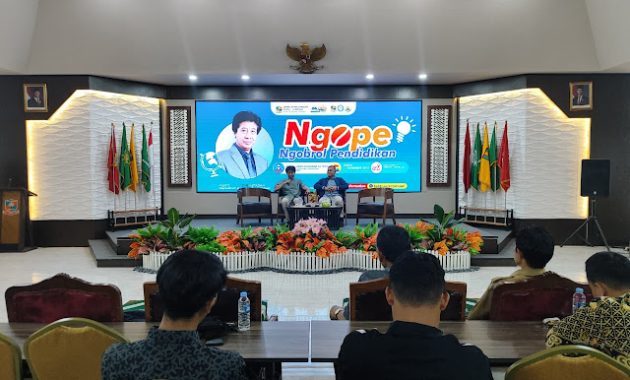 Prof. Dr. Uman Suherman, AS., M.Pd., Guru Besar Universitas Pendidikan Indonesia (UPI).